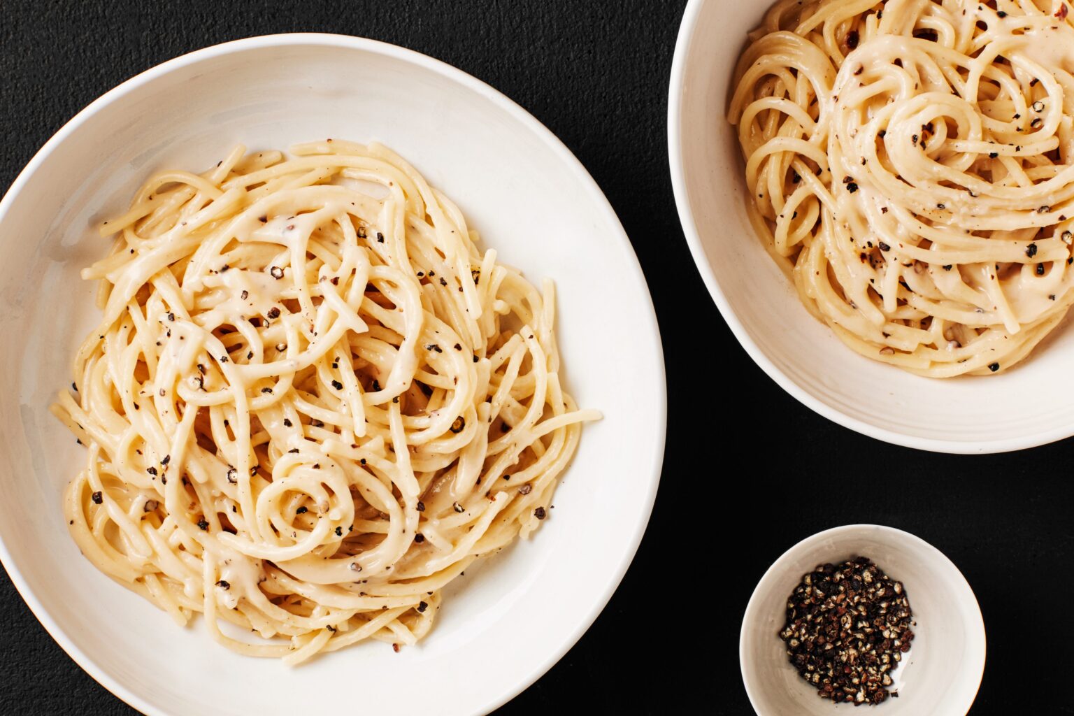 Ricetta tonnarelli cacio e pepe: ingredienti, preparazione ...